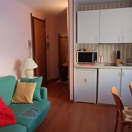 Giomein Sporting Red House Брей-Червінія