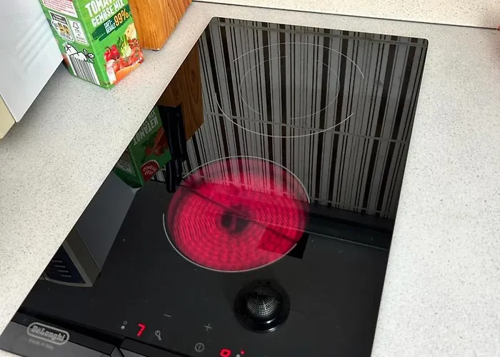 Giomein Sporting Red House